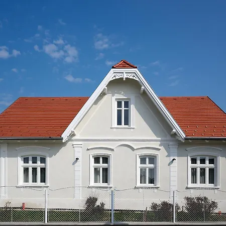 Buekfuerdo Nagy Pal 15 Apartman, Buekfalva Apartment
